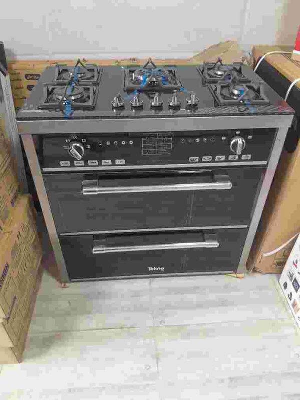 اجاق گاز طرح فر صفحه شیشه ای 5شعله gallery0